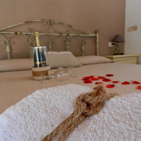 B&B Su Donnigheddu Rudalza Bagian luar foto