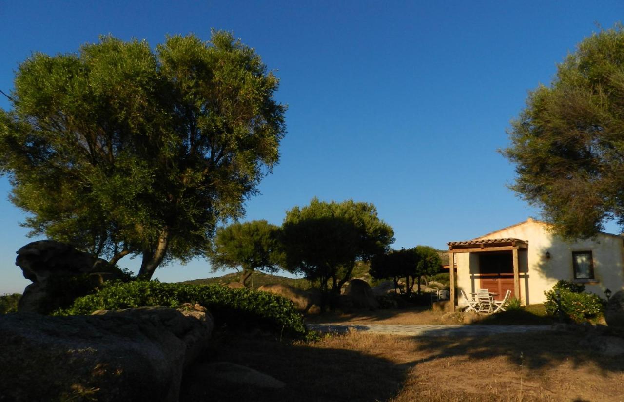 B&B Su Donnigheddu Rudalza Bagian luar foto