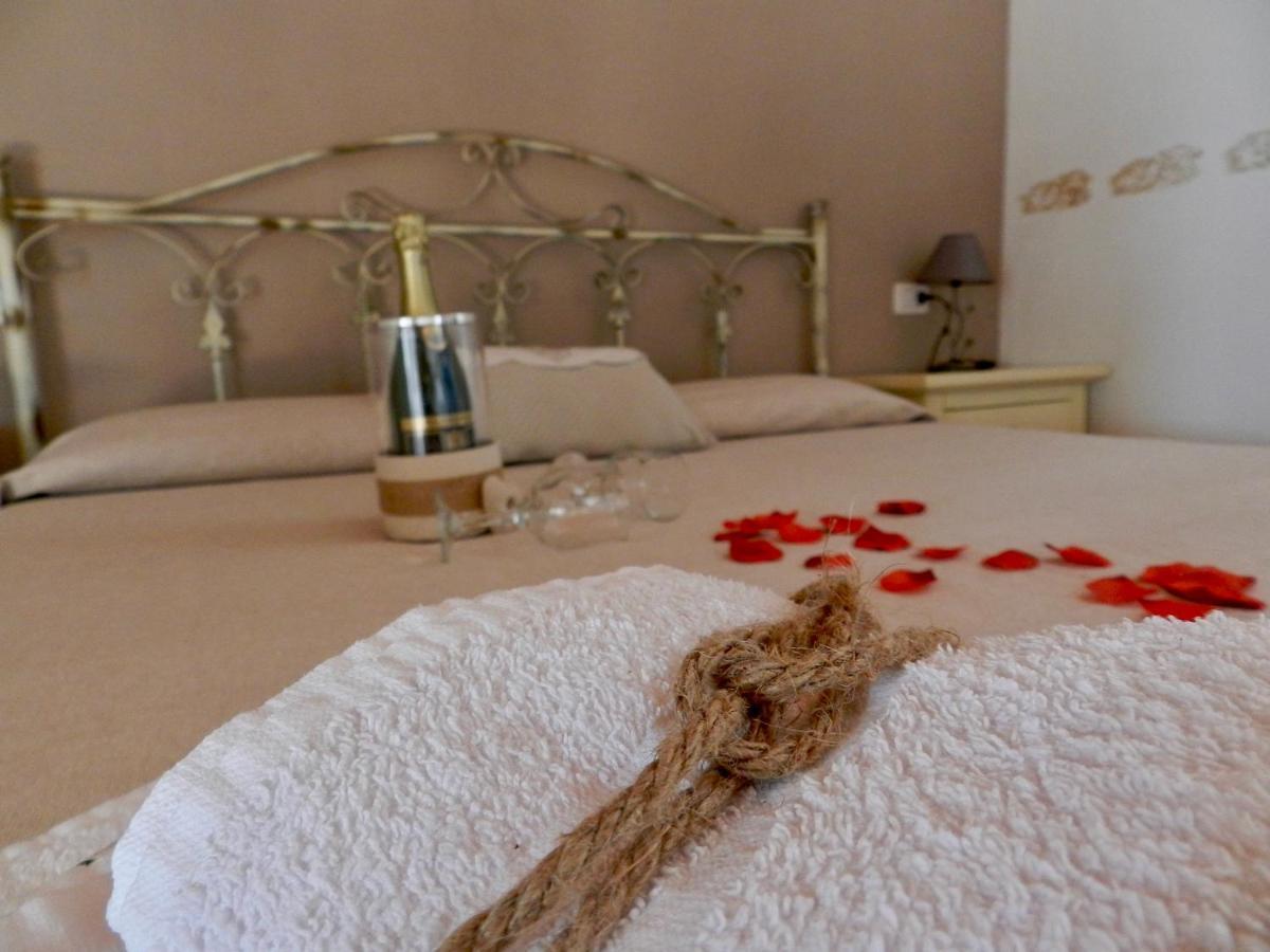 B&B Su Donnigheddu Rudalza Bagian luar foto